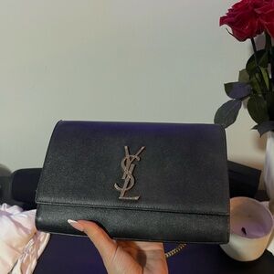 Yves Saint Laurent Black Leather Women's Bag